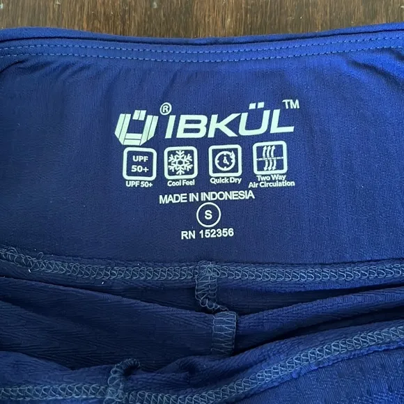 &quot;IBKUL Straight Skort 18&quot; in Navy Blue Size S