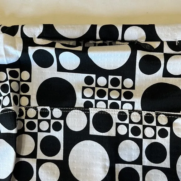 Ibkul Swing Skort Elise Black and White L and XL