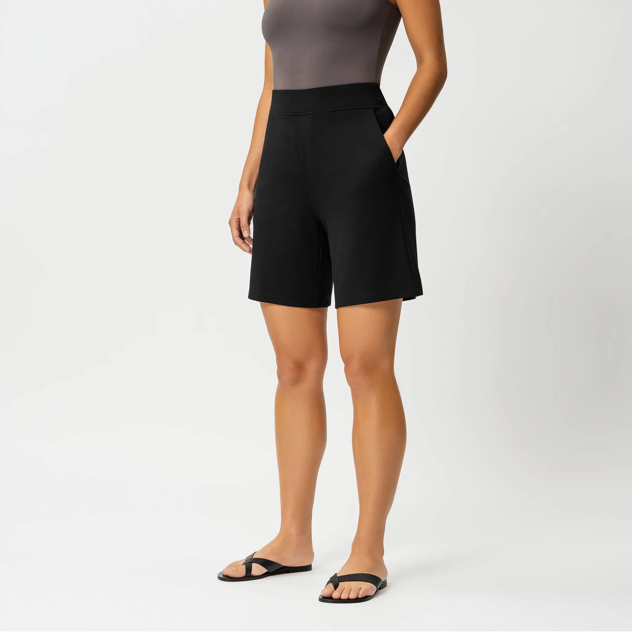 Light Ponte Shorts