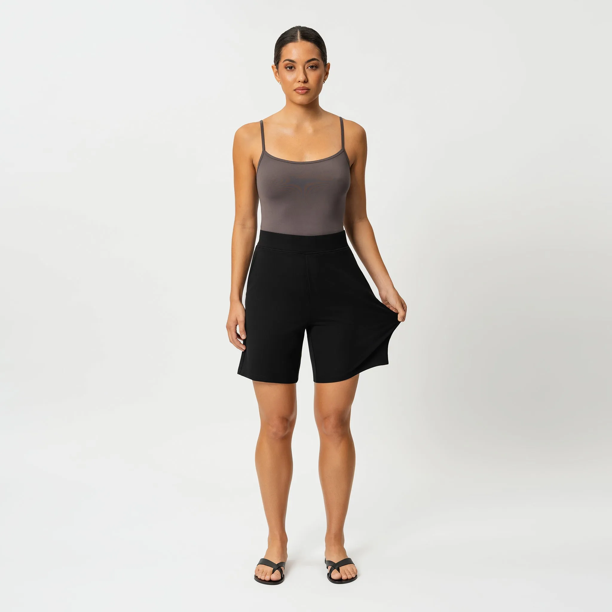 Light Ponte Shorts