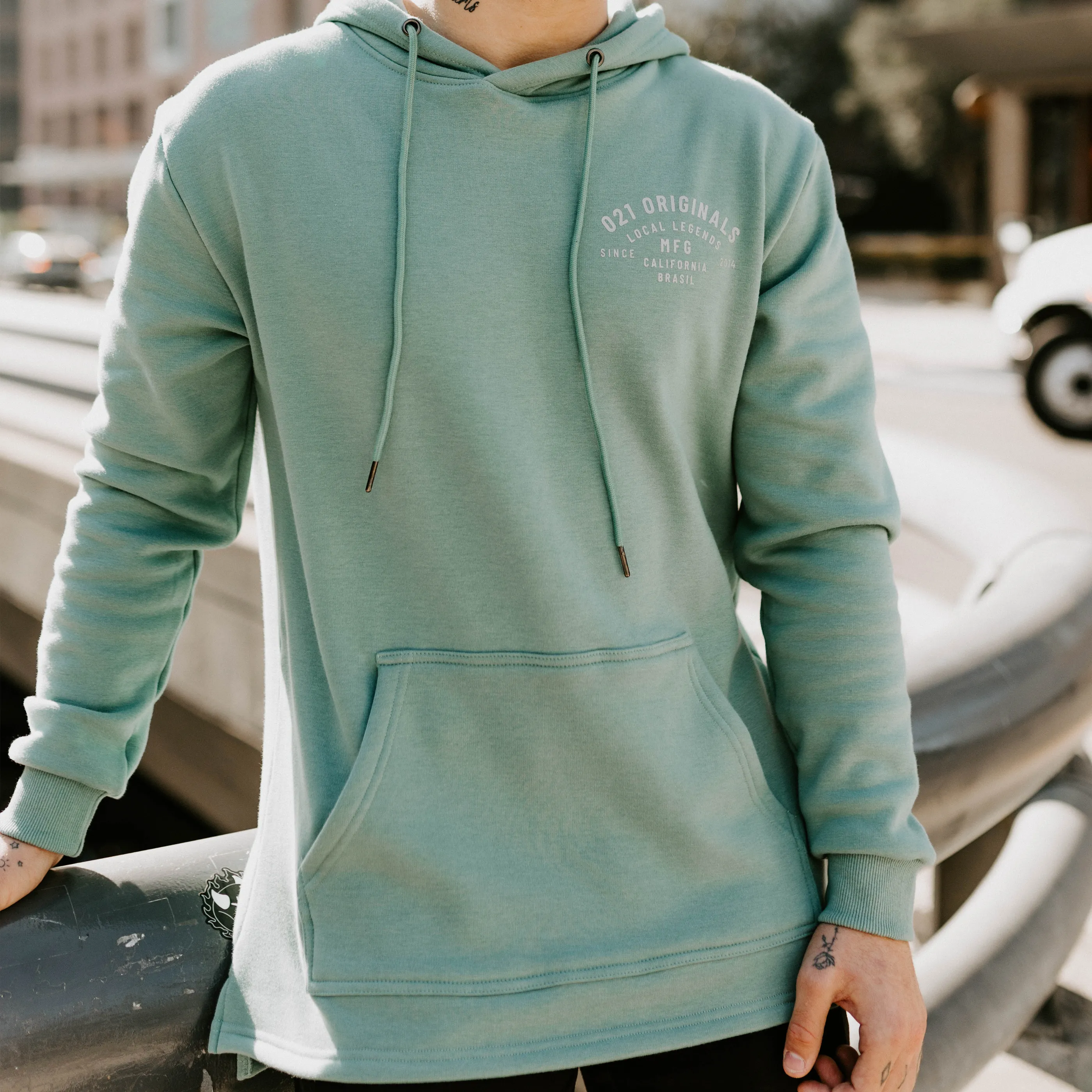 MFG SPLIT-HEM HOODIE - SAGE