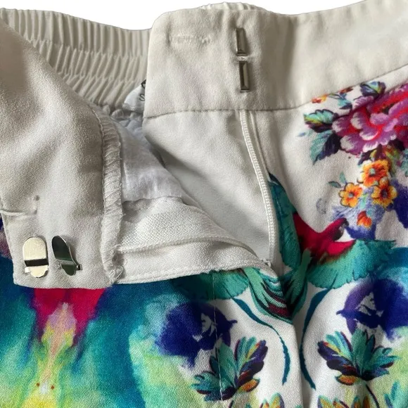 Sabo Skirt Tropical Birds Shorts Size 6