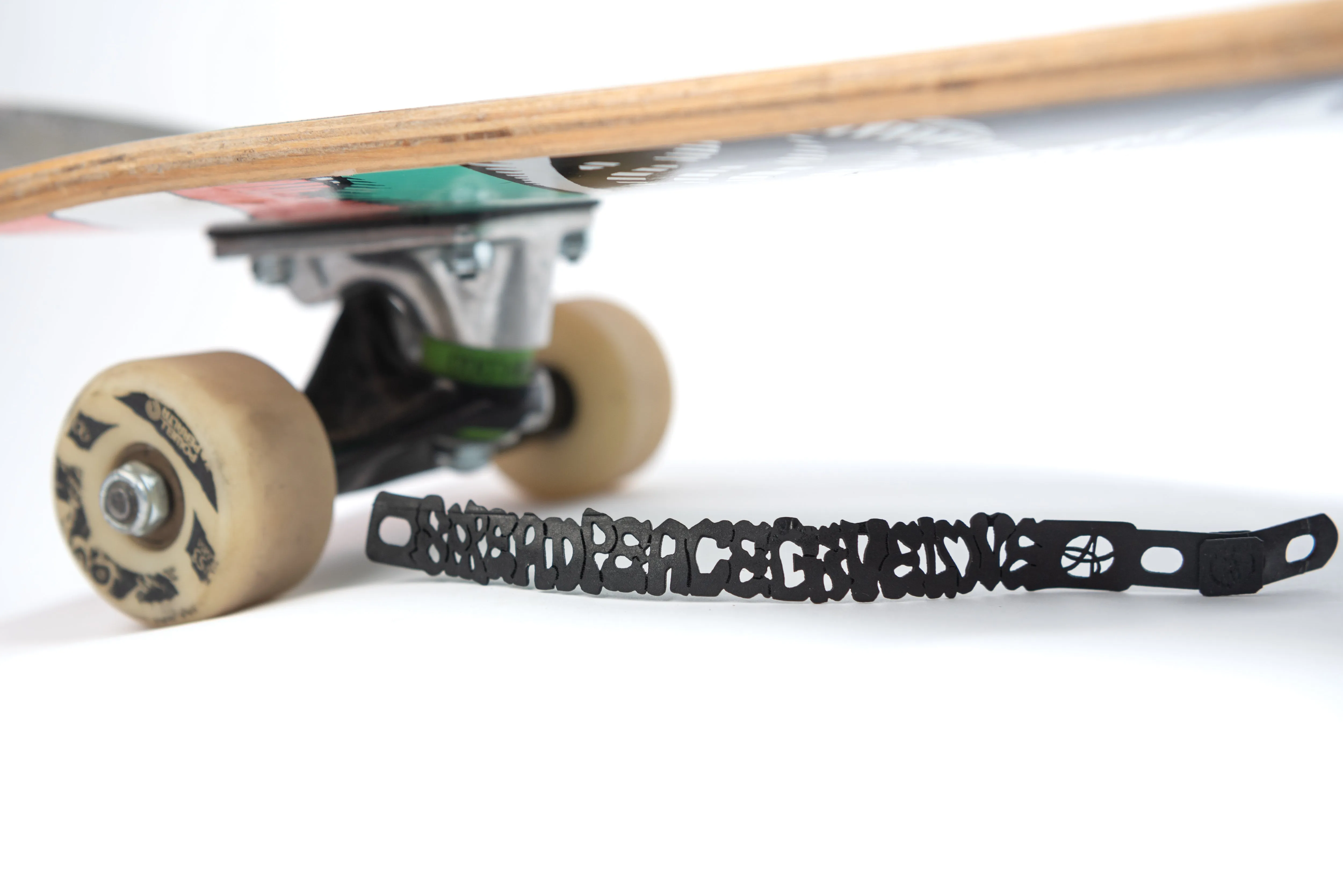 spread peace, give love graffiti bracelet “SPGL”
