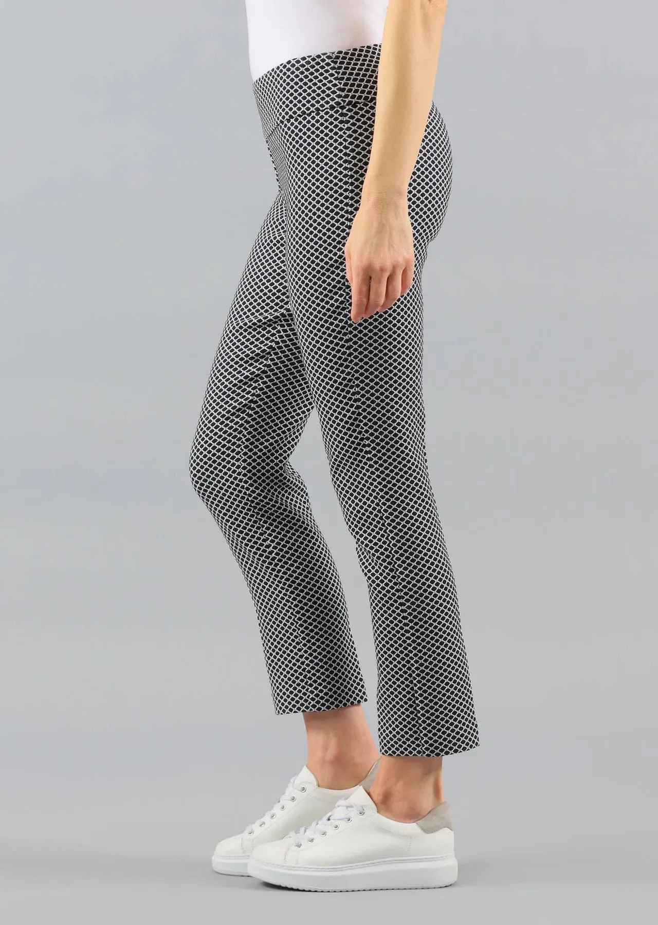 Zola Navy Ankle Pant